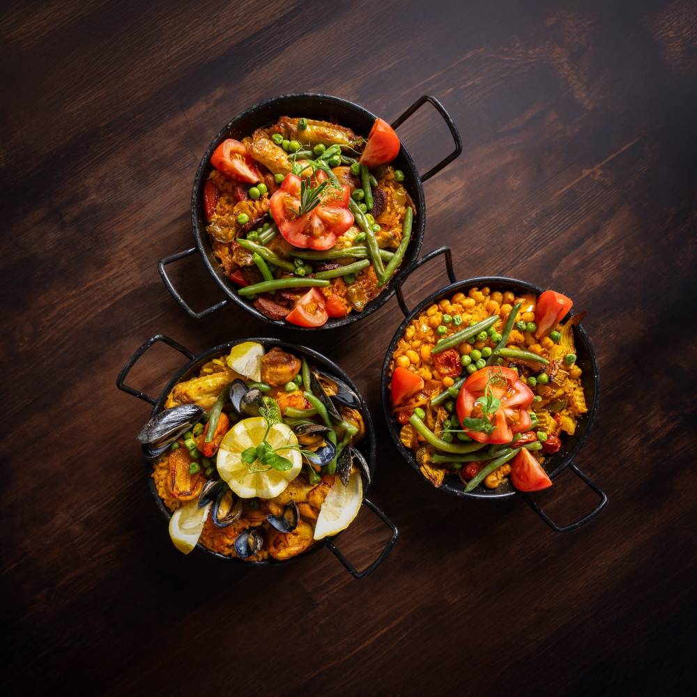 Sleep & Dine – Paella Lover